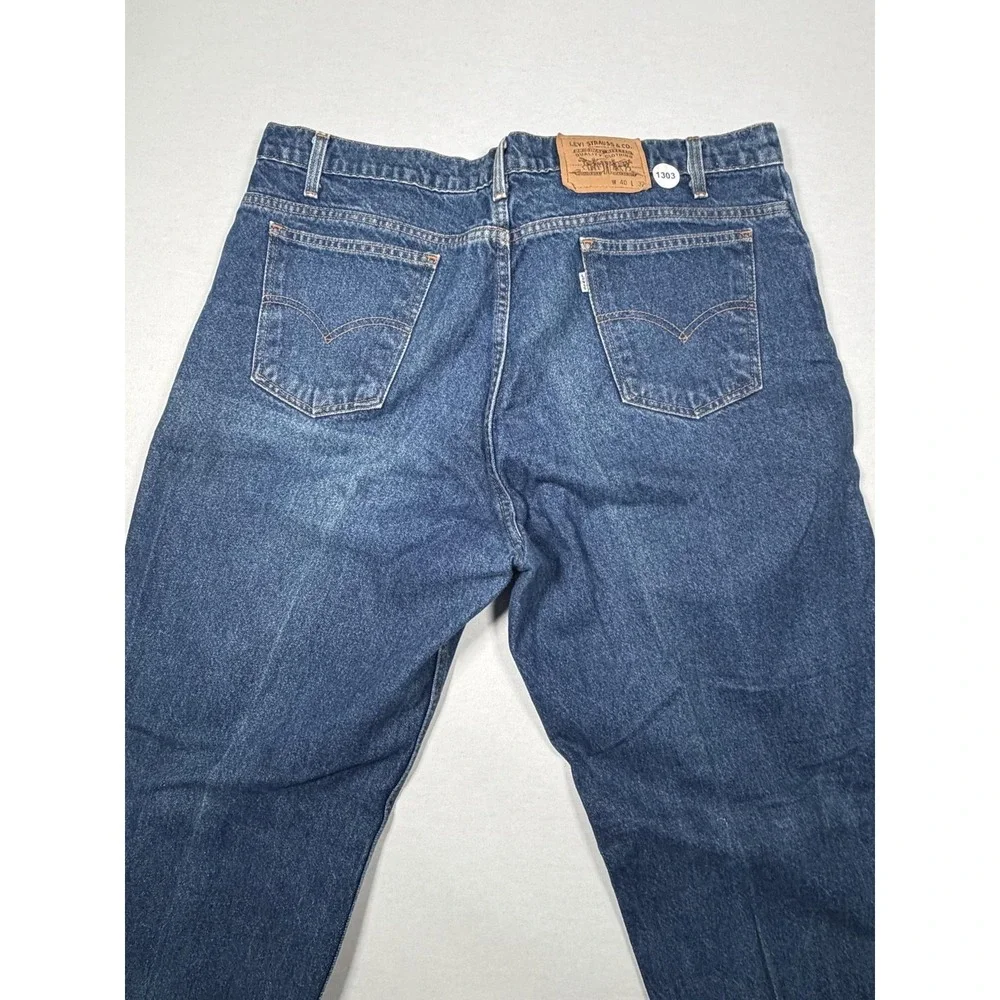 Levis Jeans Mens 40x32 Blue Medium Wash Relaxed Tapered Leg Denim Zip Fly